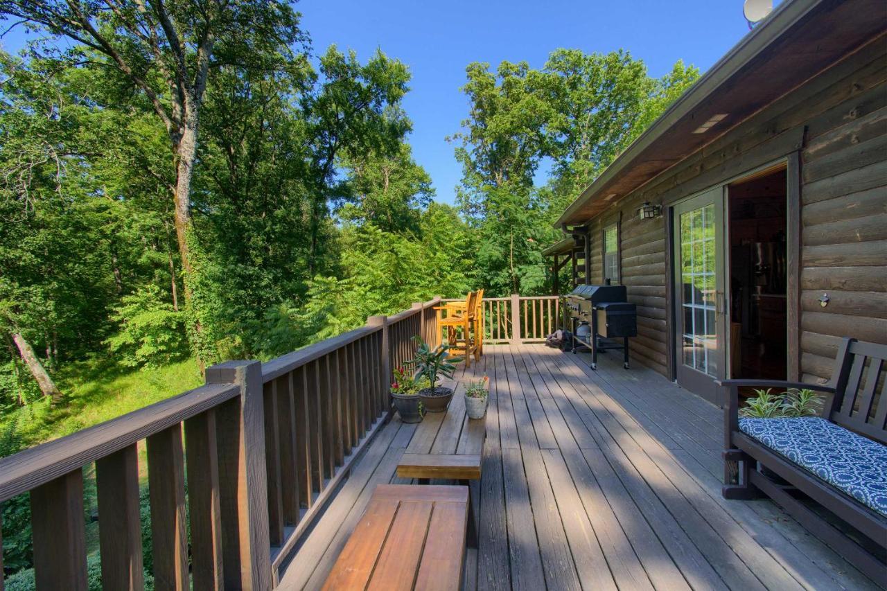 Luxury Pearcy Cabin With 5 Private Acres And Hot Tub! 외부 사진