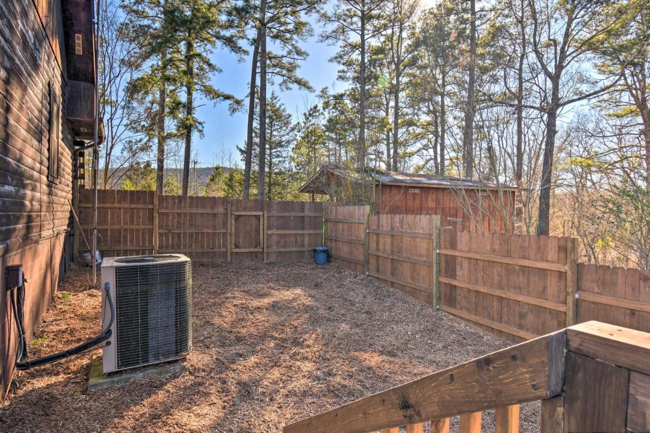 Luxury Pearcy Cabin With 5 Private Acres And Hot Tub! 외부 사진