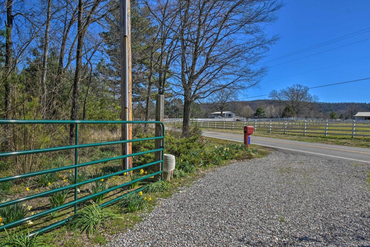 Luxury Pearcy Cabin With 5 Private Acres And Hot Tub! 외부 사진