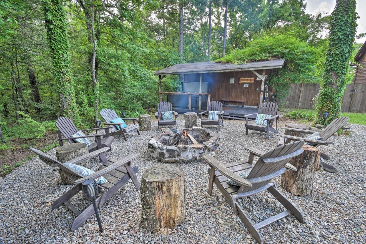 Luxury Pearcy Cabin With 5 Private Acres And Hot Tub! 외부 사진