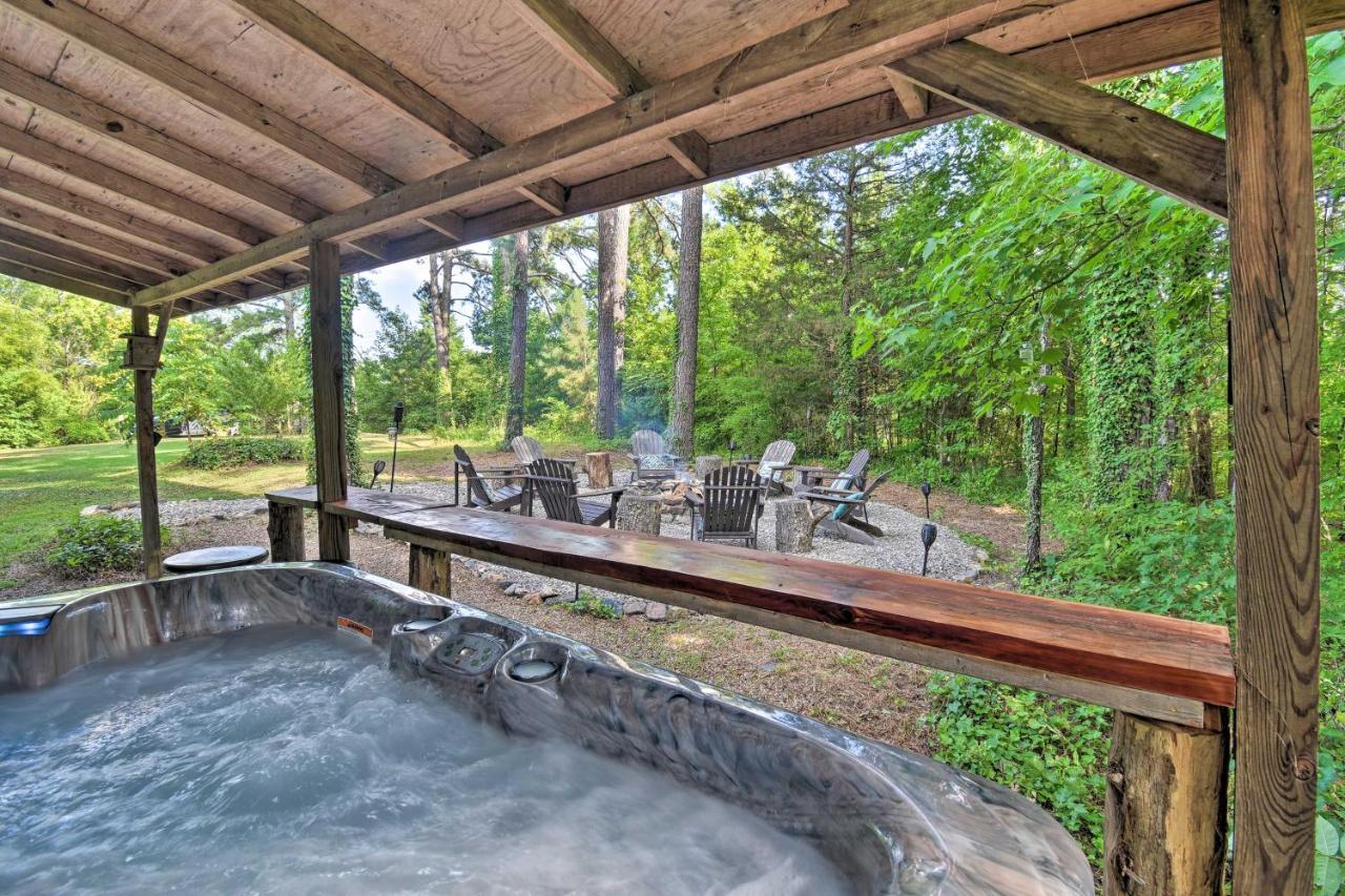 Luxury Pearcy Cabin With 5 Private Acres And Hot Tub! 외부 사진