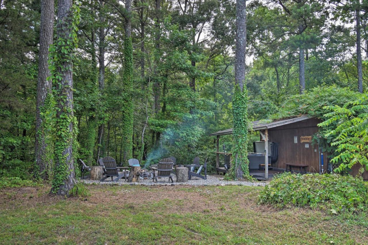 Luxury Pearcy Cabin With 5 Private Acres And Hot Tub! 외부 사진