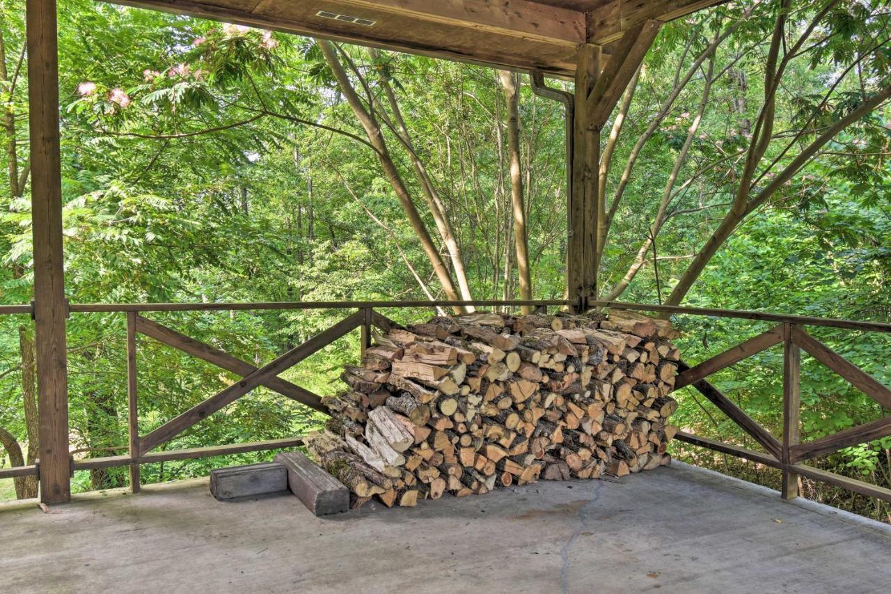 Luxury Pearcy Cabin With 5 Private Acres And Hot Tub! 외부 사진